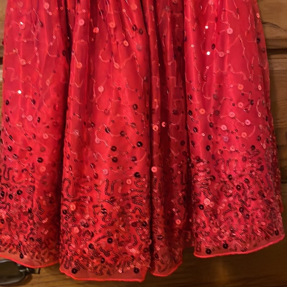 PRINCESS FAITH girls red formal sequin poofy dress Size 4T - Picture 3 of 6